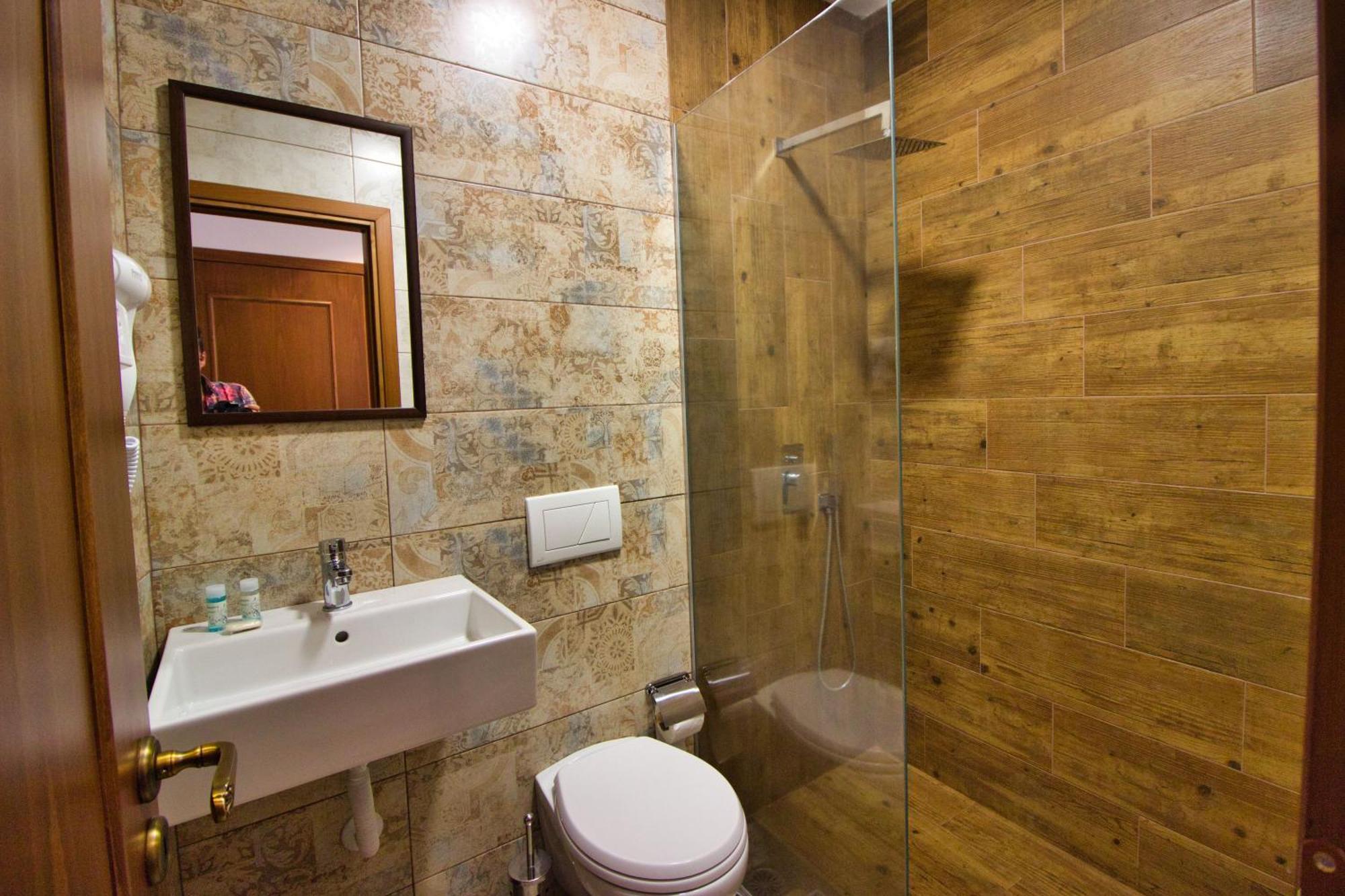 4 Rooms Gjirokastra المظهر الخارجي الصورة