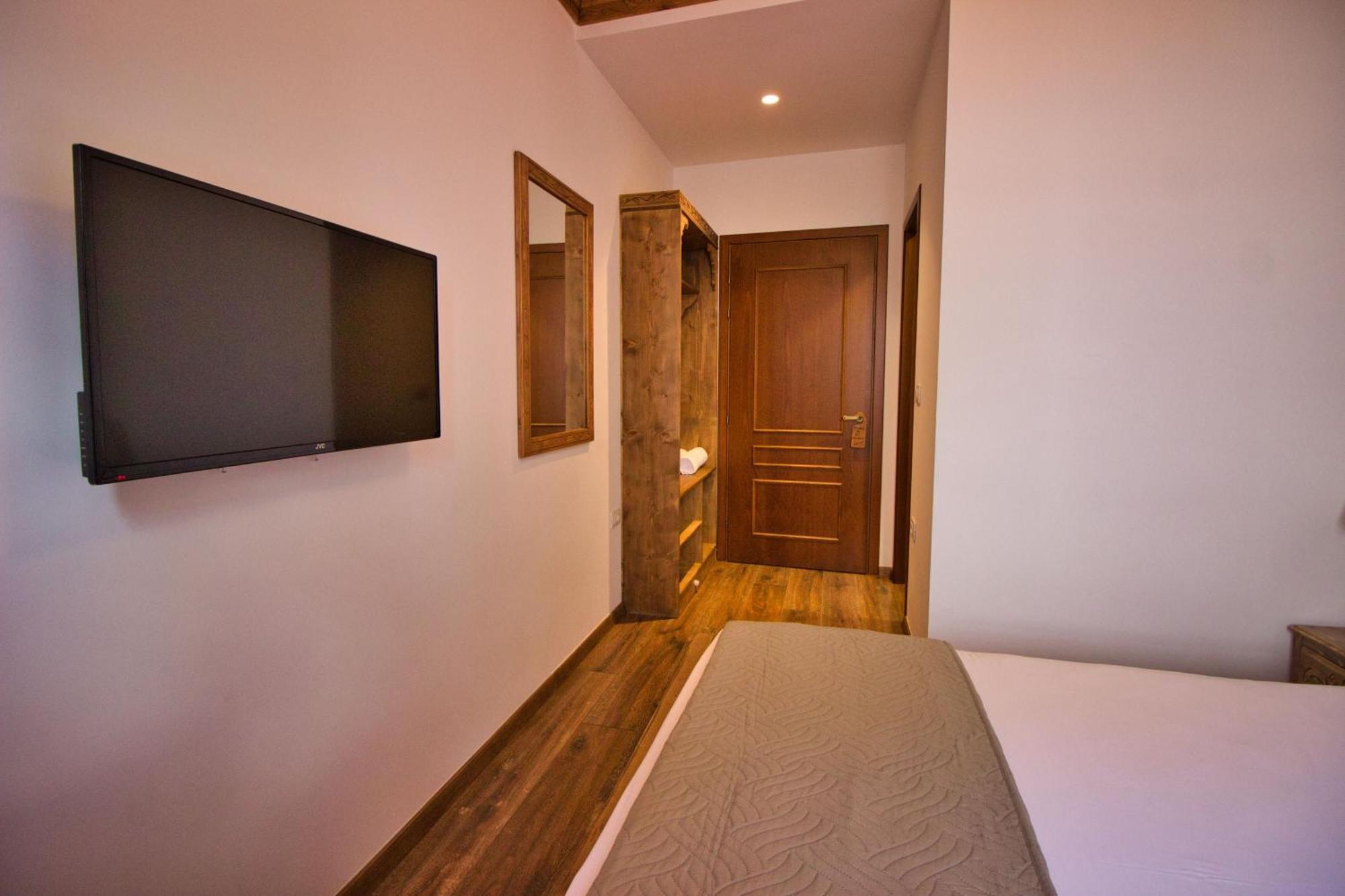 4 Rooms Gjirokastra المظهر الخارجي الصورة